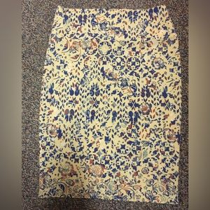 LulaRoe Cassie Skirt—Large